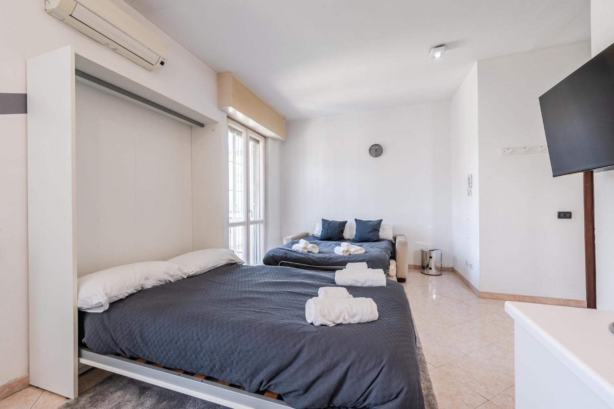 Roma 23, Smartstay Rozzano Esterno foto