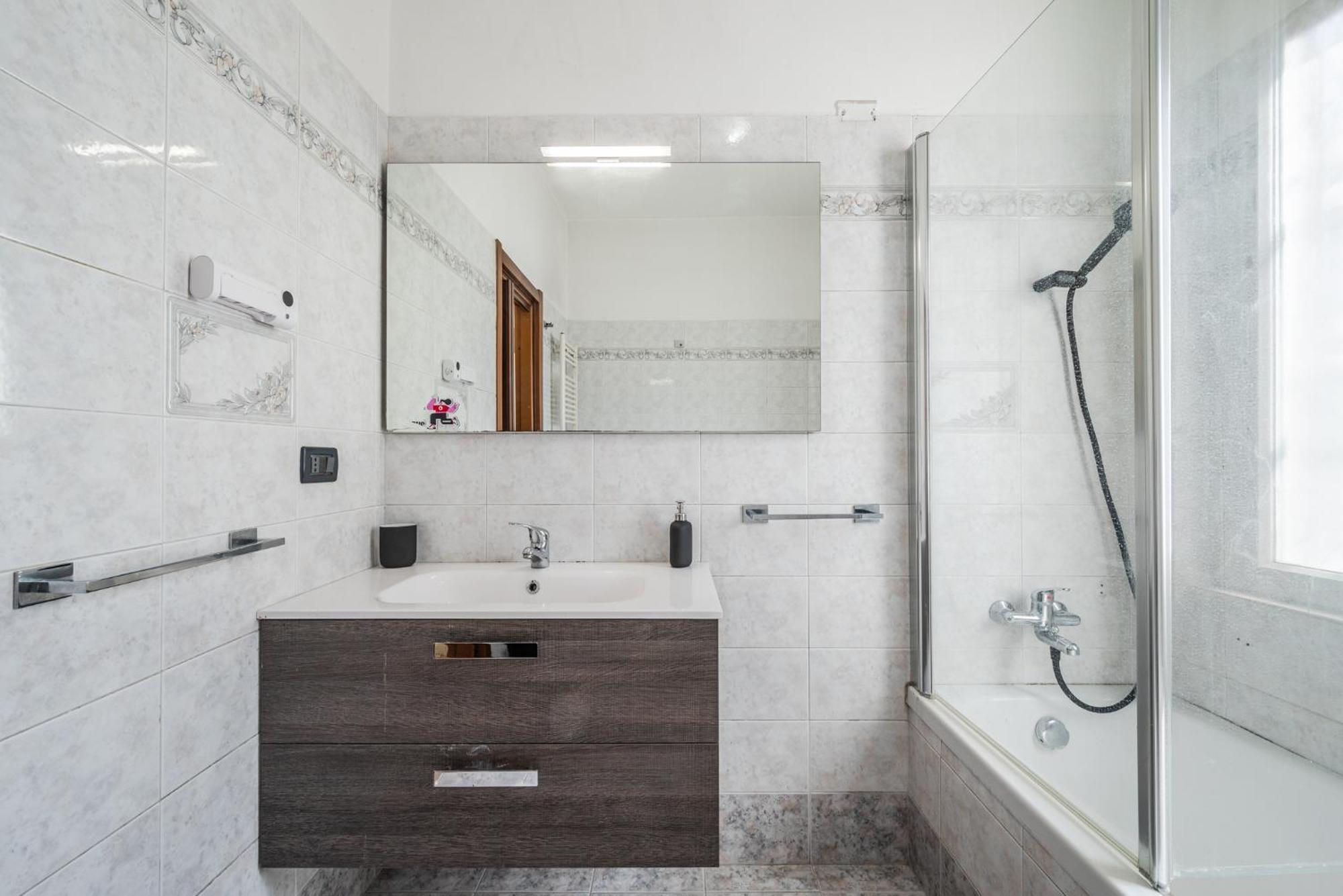 Roma 23, Smartstay Rozzano Esterno foto